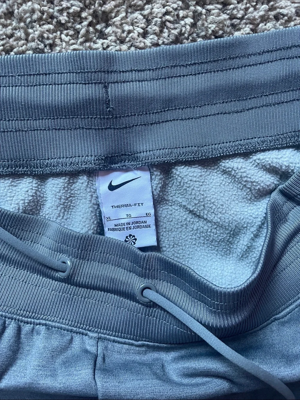 Nike Gray Hooded Fleece Lined Sweatshirt and Jogger set